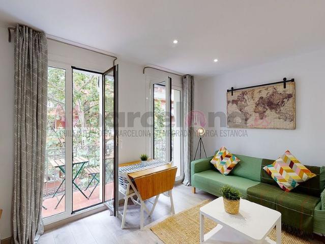 Piso en alquiler en calle De Padilla, Barcelona, de 58 m² 2 habitaciones por 1.850