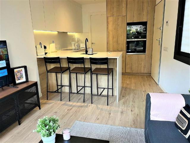 Piso en alquiler en calle De Pàdua, Barcelona, de 50 m² 1 habitación por 1.400