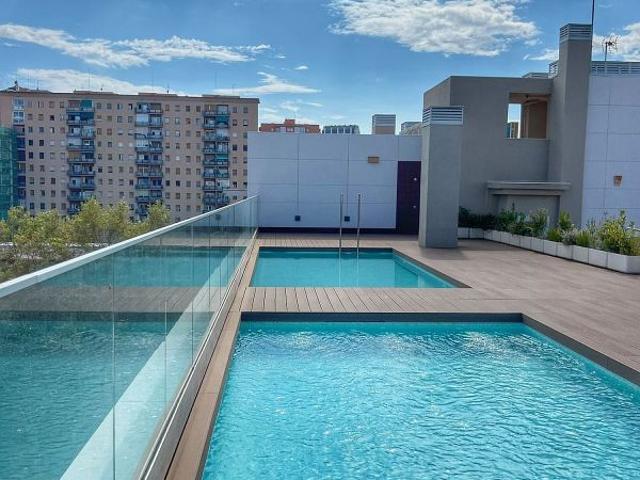 Piso en alquiler en calle De Pallars, Barcelona, de 45 m² 1 habitación por 1.950