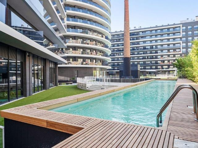 Piso en alquiler en calle De Parcerisa, Barcelona, de 70 m² 3 habitaciones por 2.300 €