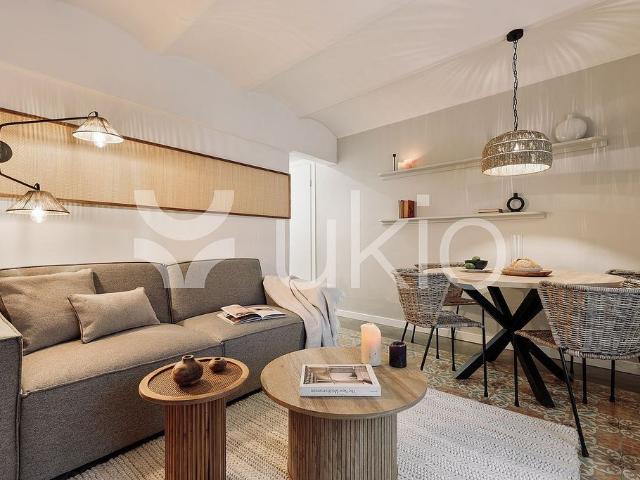 Piso en alquiler en calle De Pere IV, Barcelona, de 69 m² 2 habitaciones por 2.020