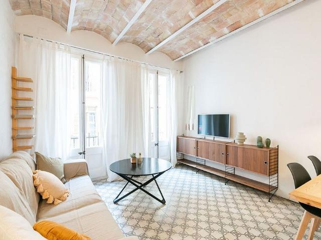 Piso en alquiler en calle De Pere Serafí, Barcelona, de 54 m² 2 habitaciones por 1.400