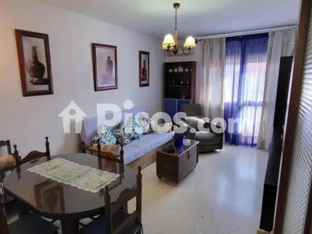 Piso en alquiler en Calle de Pío XII