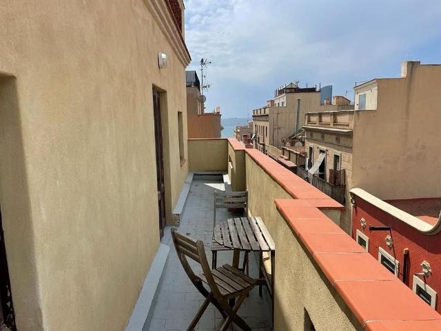 Piso en alquiler en calle De Pontevedra, Barcelona, de 20 m² 1 habitación por 945