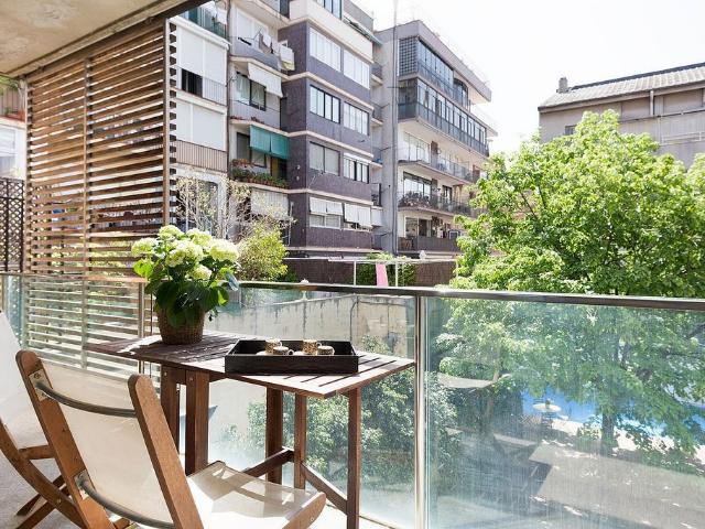 Piso en alquiler en calle De Prats de Molló, Barcelona, de 85 m² 3 habitaciones por 3.000