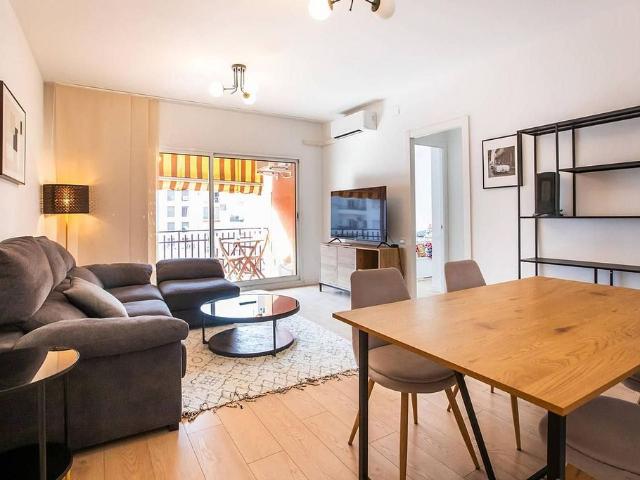 Piso en alquiler en calle De Provença, Barcelona, de 80 m² 2 habitaciones por 1.595