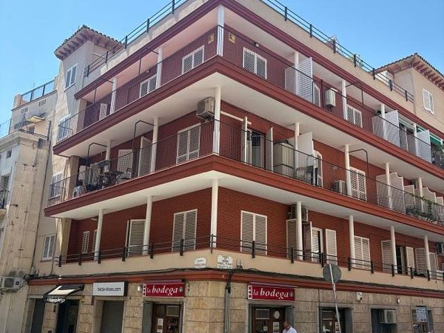Piso en alquiler en calle De Ramon Miquel i Planas, Barcelona, de 40 m² 1 habitación por 946