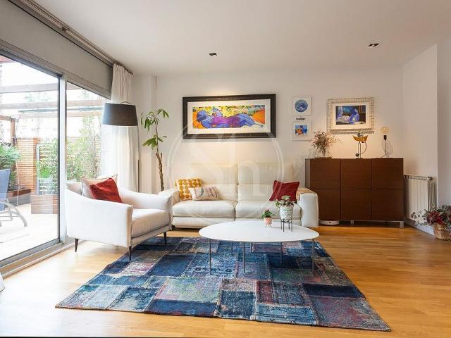 Piso en alquiler en calle De Ramon Turró, Barcelona, de 126 m² 3 habitaciones por 3.500 €