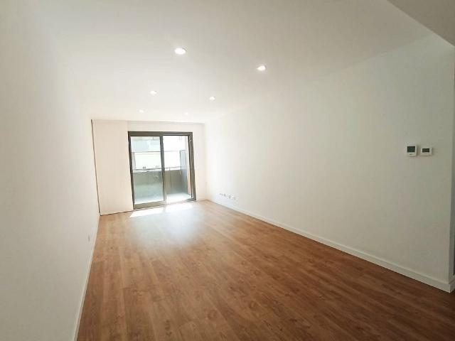 Piso en alquiler en calle De Ramón y Cajal, Terrassa, de 89 m² 3 habitaciones por 1.390