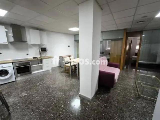 Piso en alquiler en Calle de Saavedra Fajardo