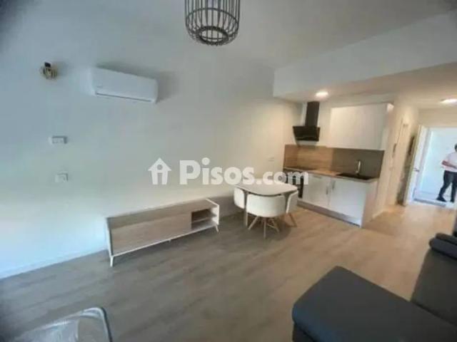Piso en alquiler en Calle de San Eustaquio