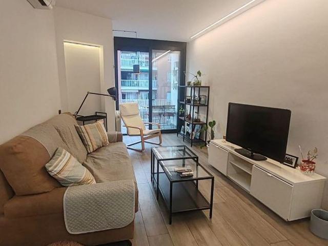 Piso en alquiler en calle De Sant Antoni Maria Claret, Barcelona, de 68 m² 2 habitaciones por 1.400