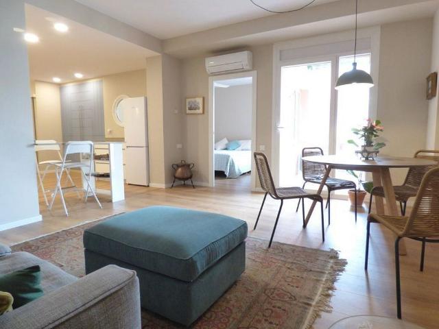 Piso en alquiler en calle De Sant Eusebi, Barcelona, de 97 m² 3 habitaciones por 2.000