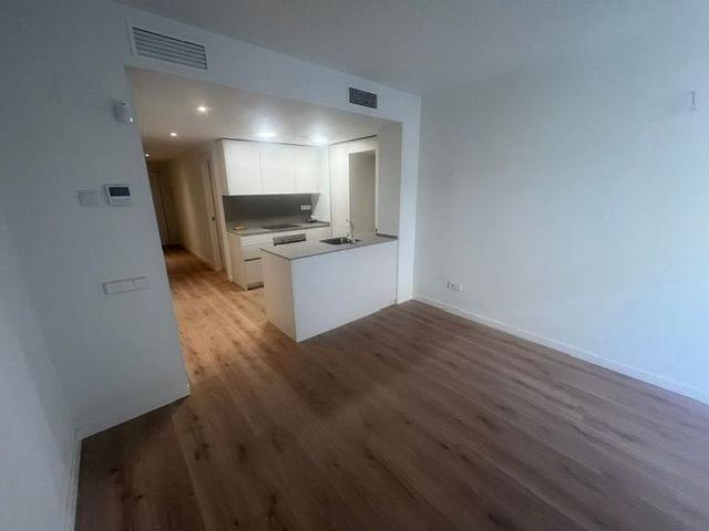 Piso en alquiler en calle De Sant Pere, Rubí, de 68 m² 3 habitaciones por 1.485