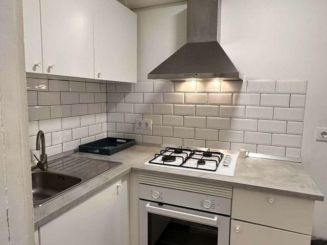 Piso en alquiler en calle De Santa Rosalia, Barcelona, de 67 m² 3 habitaciones por 2.400