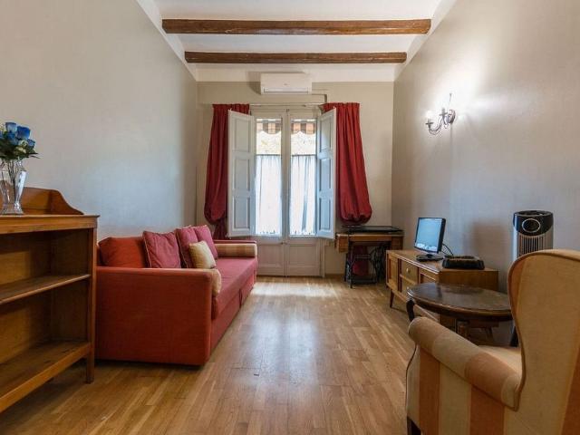 Piso en alquiler en calle De Sardenya, Barcelona, de 68 m² 2 habitaciones por 1.152