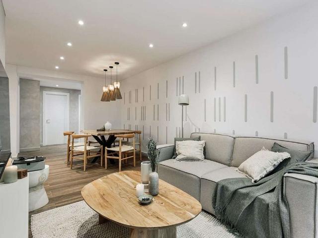 Piso en alquiler en calle De Sardenya, Barcelona, de 10 m² 3 habitaciones por 2.216