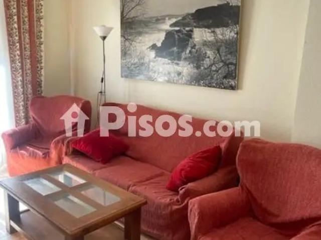 Piso en alquiler en Calle de Toledo