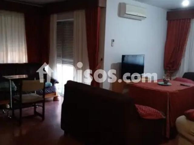 Piso en alquiler en Calle de Tomás Romero de Castilla