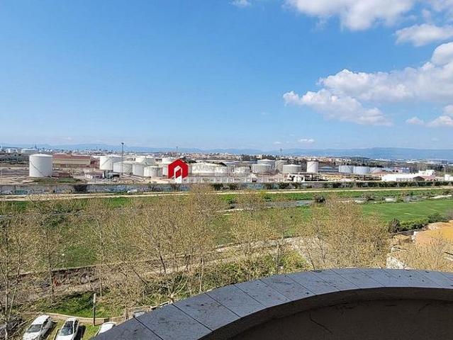 Piso en alquiler en calle De Torres Jordi, Tarragona, de 80 m² 3 habitaciones por 1.014