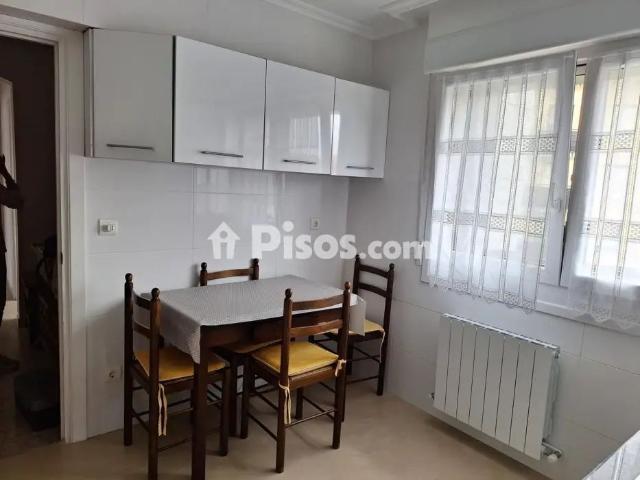 Piso en alquiler en Calle de Uresarantze Bidea