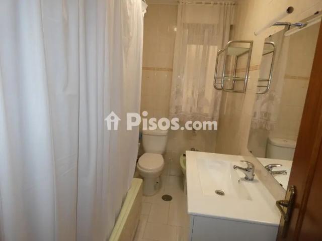 Piso en alquiler en Calle de Valdivias, 5