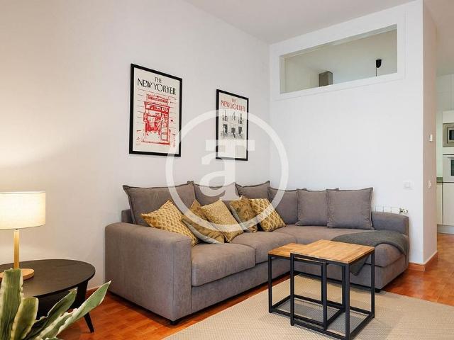 Piso en alquiler en calle De València, Barcelona, de 44 m² 2 habitaciones por 2.000