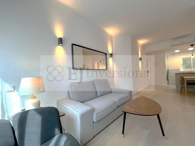 Piso en alquiler en calle De Varsòvia, Barcelona, de 71 m² 3 habitaciones por 1.500
