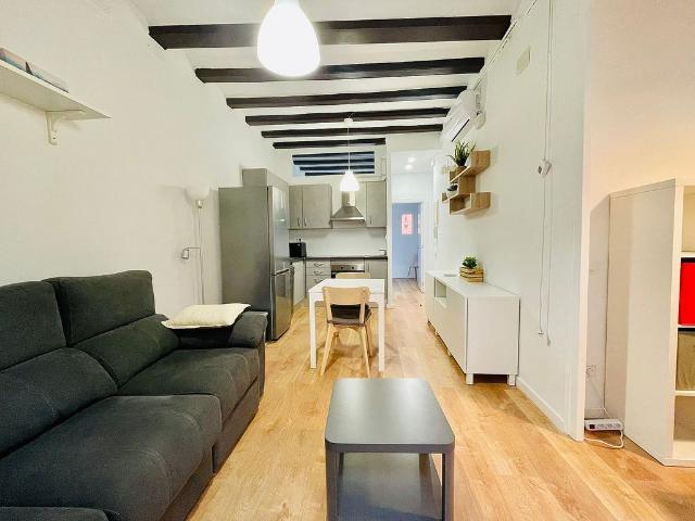 Piso en alquiler en calle De Verdi, Barcelona, de 52 m² 1 habitación por 1.350