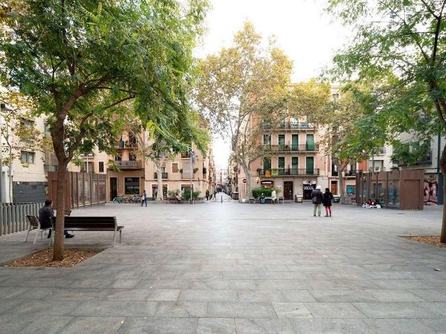 Piso en alquiler en calle De Verdi, Barcelona, de 60 m² 2 habitaciones por 2.890
