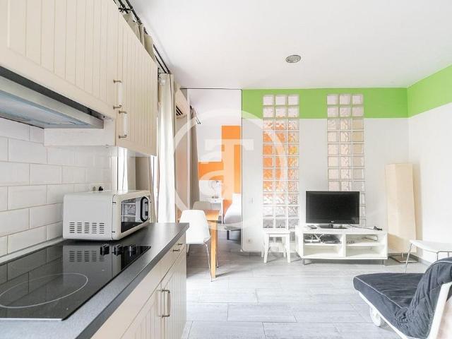 Piso en alquiler en calle De Vinaròs, Barcelona, de 34 m² 1 habitación por 753