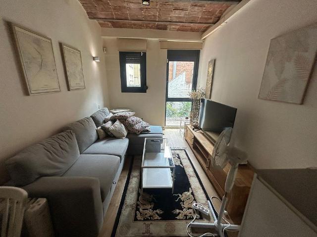 Piso en alquiler en calle De Xifré, Barcelona, de 53 m² 2 habitaciones por 1.500