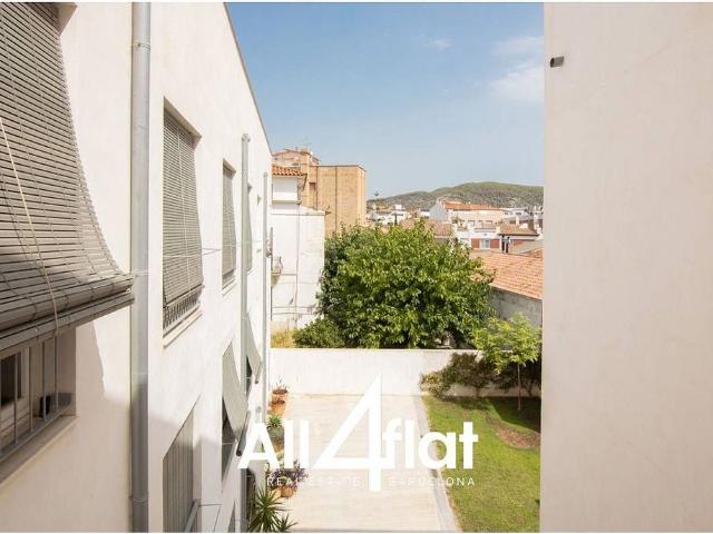 Piso en alquiler en calle D'eduard Maristany, Sant Pere de Ribes, de 55 m² 2 habitaciones por 998