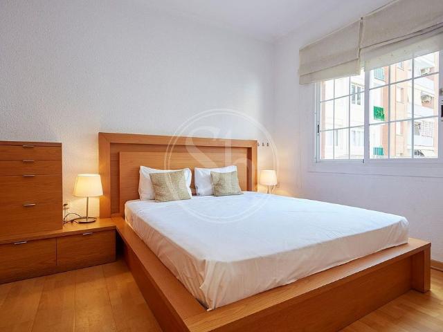 Piso en alquiler en calle Del Taquígraf Serra, Barcelona, de 60 m² 2 habitaciones por 1.595