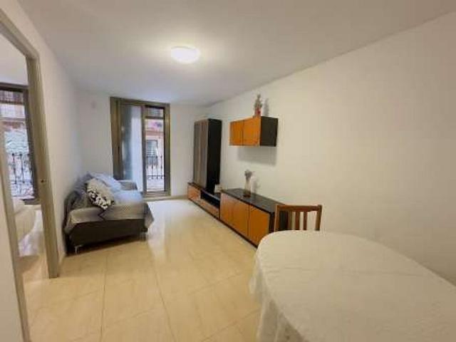 Piso en alquiler en calle Del Tigre, Barcelona, de 65 m² 3 habitaciones por 1.190 €