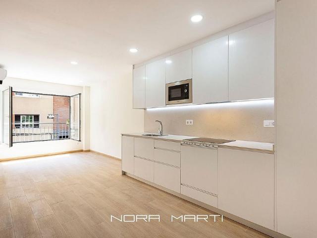 Piso en alquiler en calle Del Trobador, Barcelona, de 43 m² 2 habitaciones por 1.526