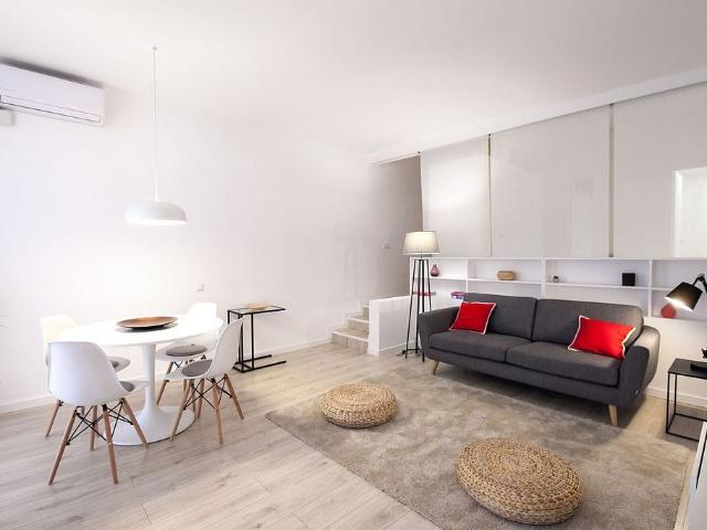 Piso en alquiler en calle Del Camp, Barcelona, de 47 m² 1 habitación por 1.250