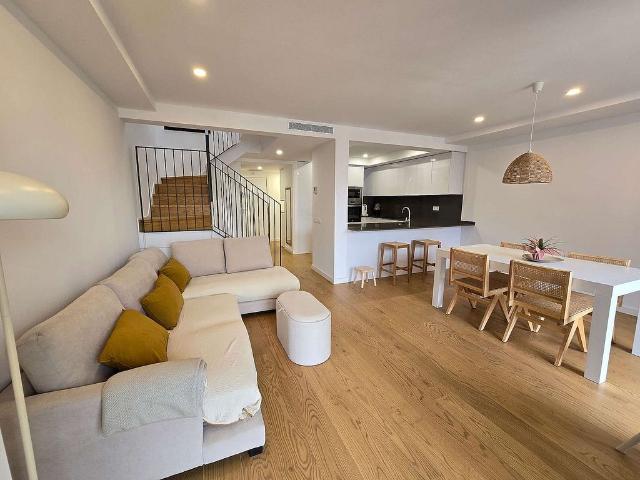 Piso en alquiler en calle Del Consell de Cent, Barcelona, de 140 m² 2 habitaciones por 4.380