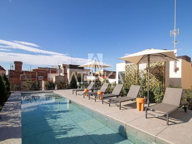 Piso en alquiler en calle Del Consell de Cent, Barcelona, de 128 m² 2 habitaciones por 8.970