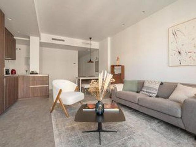 Piso en alquiler en calle Del Consell de Cent, Barcelona, de 88 m² 2 habitaciones por 3.500