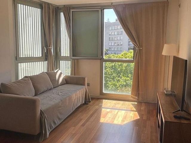 Piso en alquiler en calle Del Doctor Aiguader, Barcelona, de 57 m² 1 habitación por 2.000