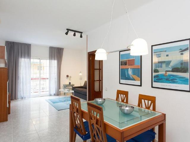 Piso en alquiler en calle Del Dos de Maig, Barcelona, de 69 m² 3 habitaciones por 1.595