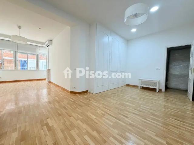 Piso en alquiler en Calle del Ferrocarril