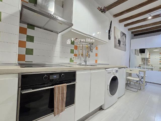 Piso en alquiler en calle Del Fonollar, Barcelona, de 24 m² 1 habitación por 750