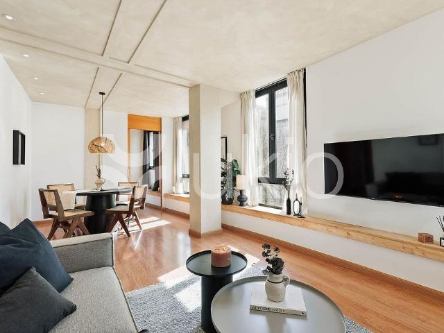 Piso en alquiler en calle Del Fonollar, Barcelona, de 66 m² 1 habitación por 2.190
