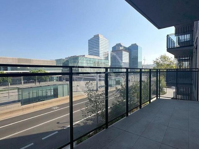 Piso en alquiler en calle Del Foc, Barcelona, de 54 m² 2 habitaciones por 1.800