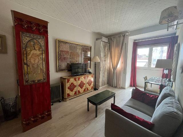 Piso en alquiler en calle Del Francolí, Barcelona, de 50 m² 1 habitación por 1.300