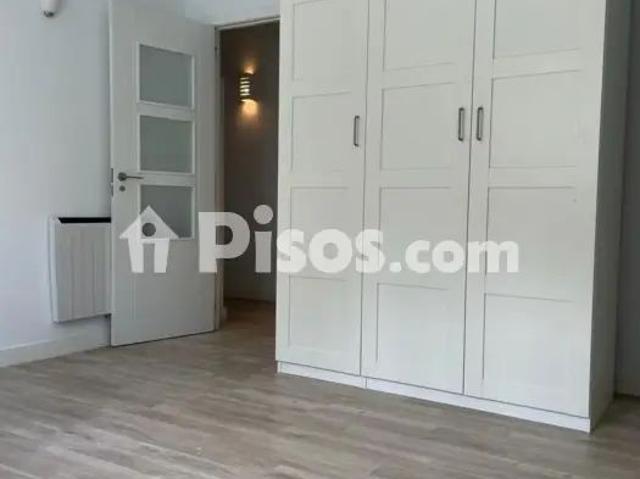 Piso en alquiler en Calle del General Ricardos, cerca de Calle de los Hermanos del Moral