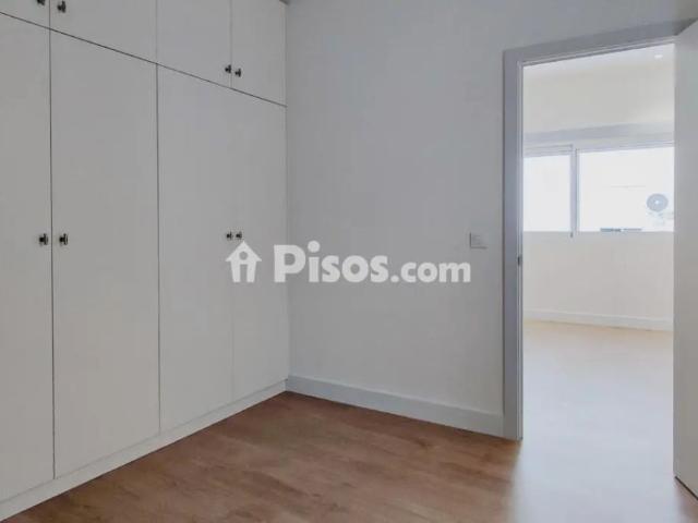 Piso en alquiler en Calle del Músico Maestro Sosa