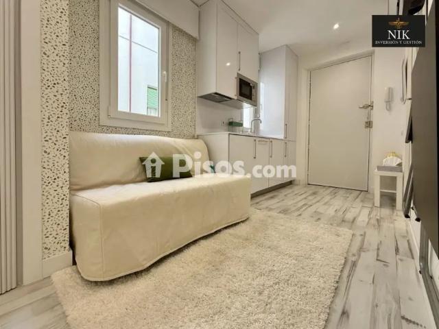 Piso en alquiler en Calle del Norte, 7